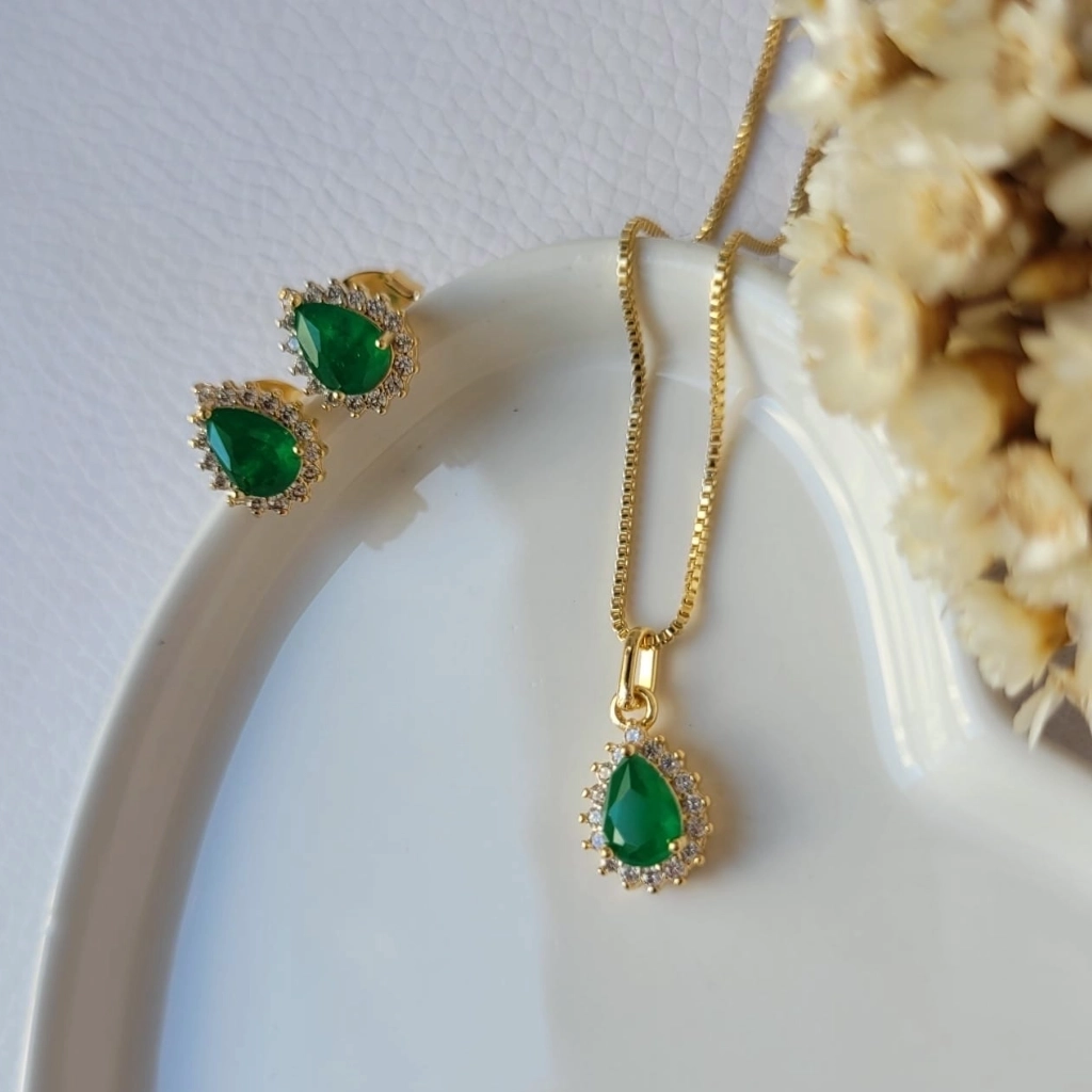 Conjunto Gota Fusion Verde Cristal