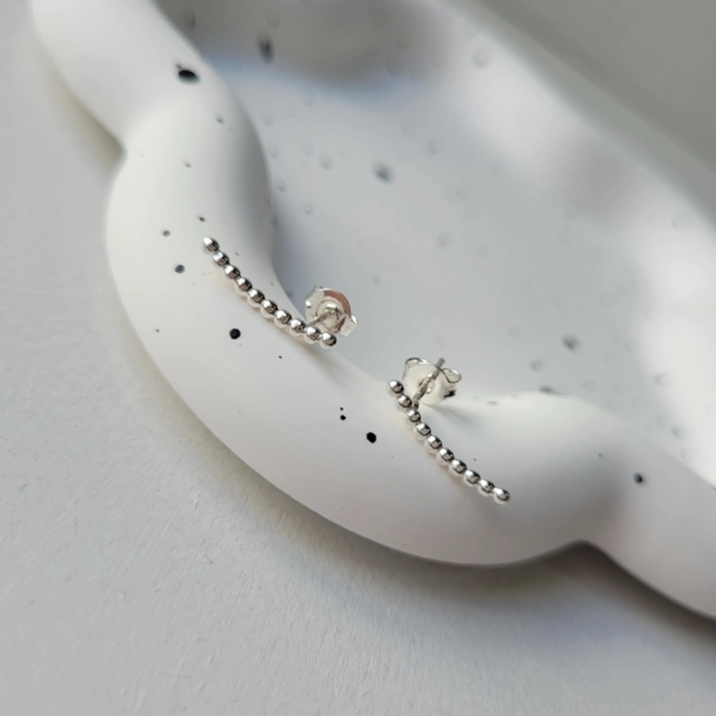 Ear Cuff Bolinha