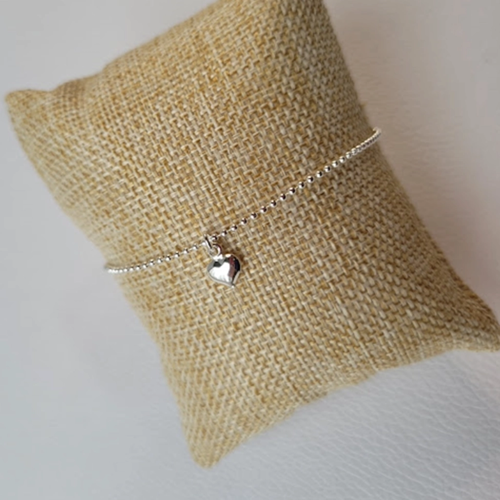 Pulseira Micro Bolinha com Coração