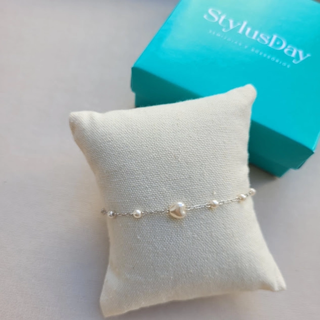 Pulseira Corações e Bolinhas Pérolas
